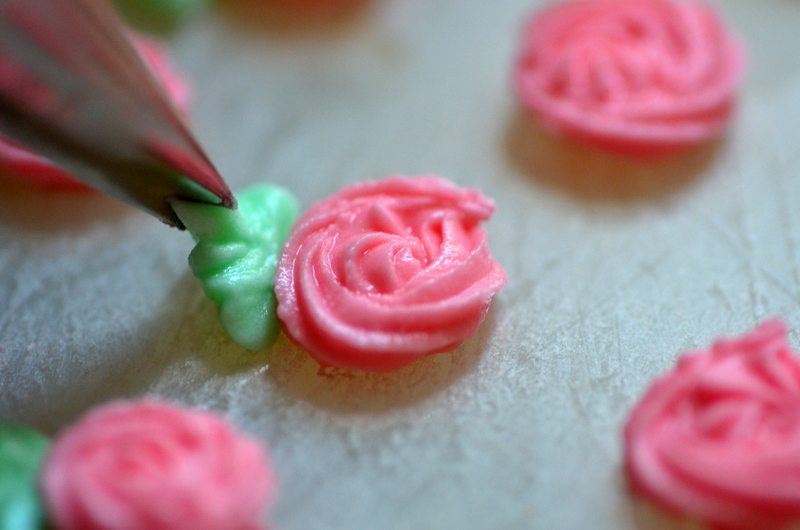 Decoración de galletas I (flores con Glasé Real)